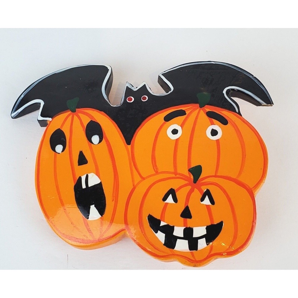 Painted Wood Acrylic Pumpkins Jack-O-Lantern & Bat Hallowen Brooch Pin Spooky